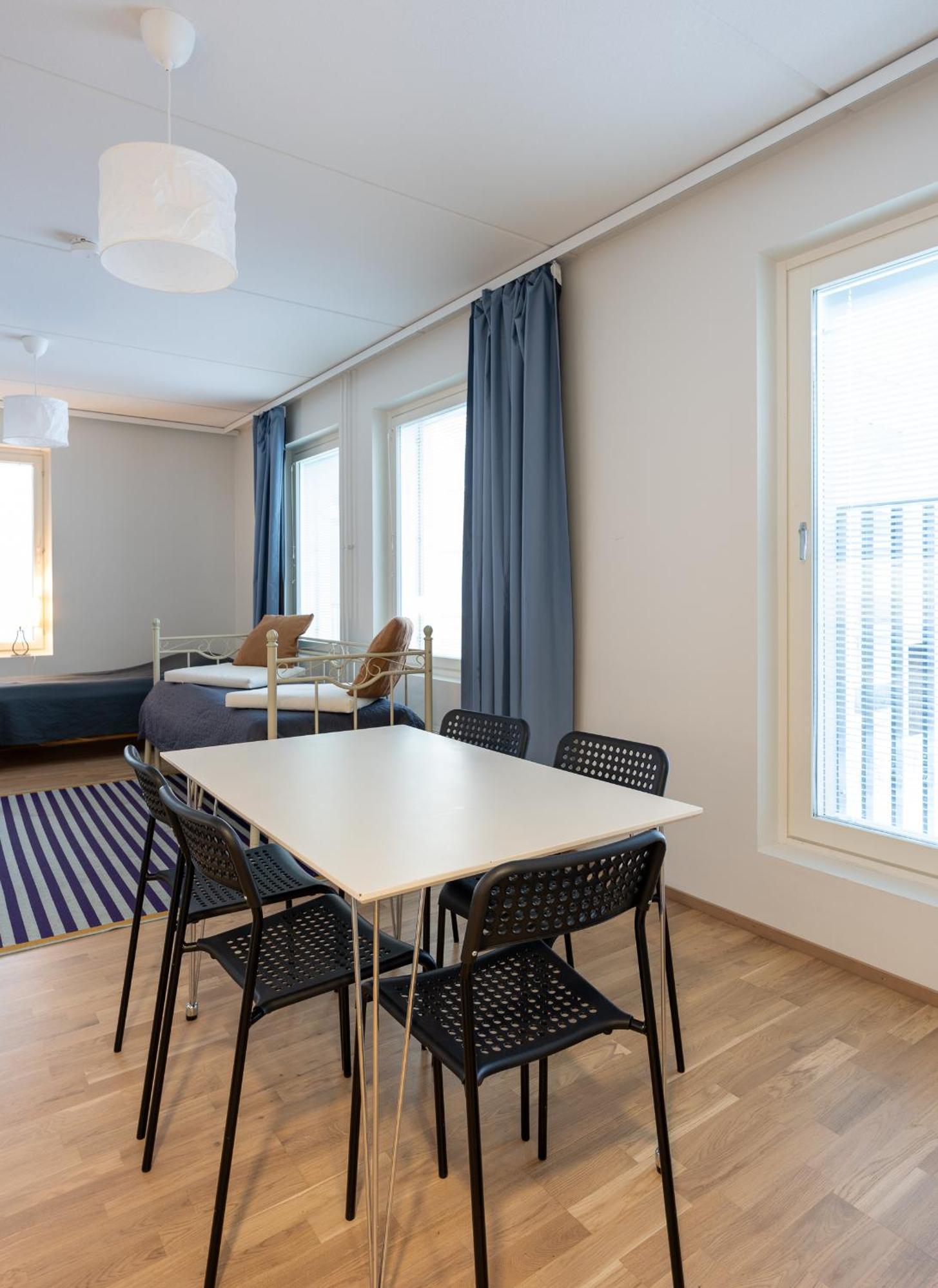 Easy Stay Rooms & Apartments Near Airport Vantaa Exterior photo